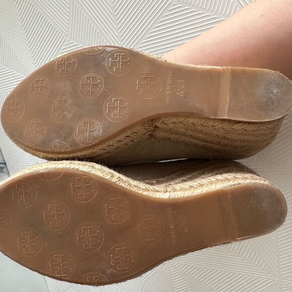 Tory Buch Espadrilles Wedged Slip On Metallic Canvas Neutral Tan Size 6.5 - Picture 10 of 10